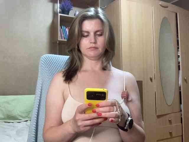 AnitaGlamorX webcam