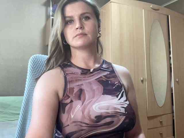 AnitaGlamorX