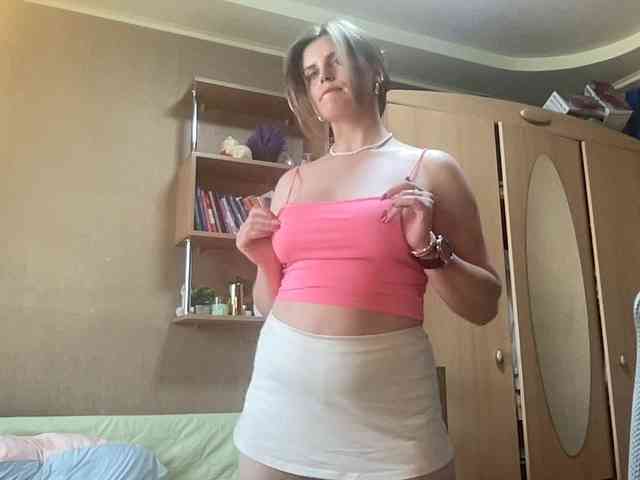 AnitaGlamorX webcam