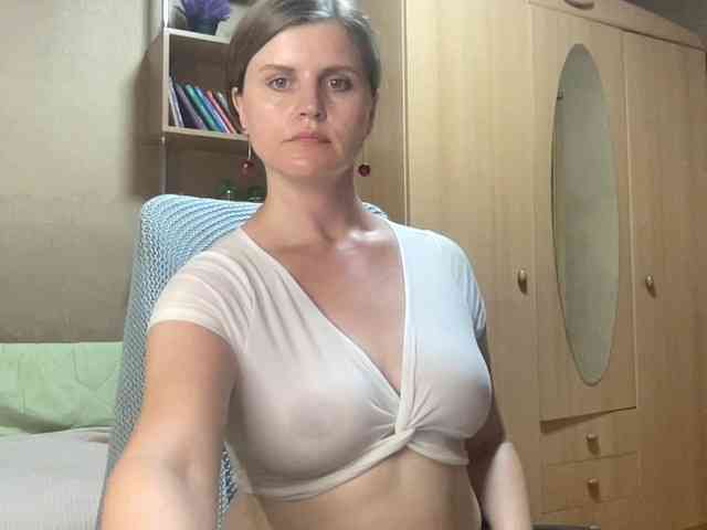 AnitaGlamorX webcam