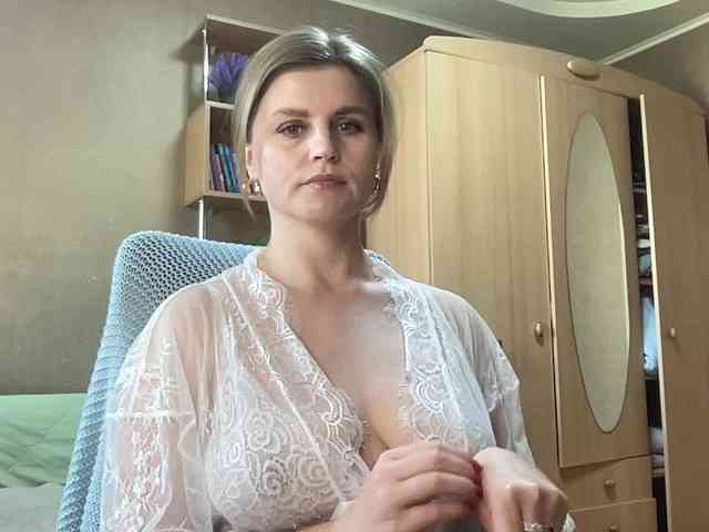 AnitaGlamorX webcam