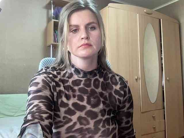 AnitaGlamorX webcam