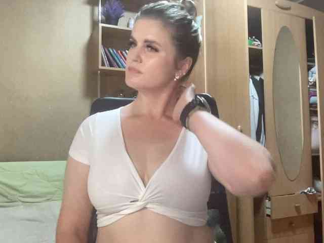 AnitaGlamorX webcam
