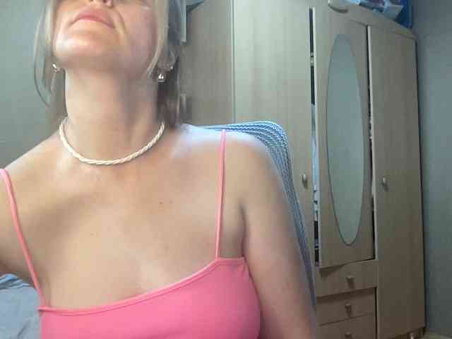 AnitaGlamorX webcam