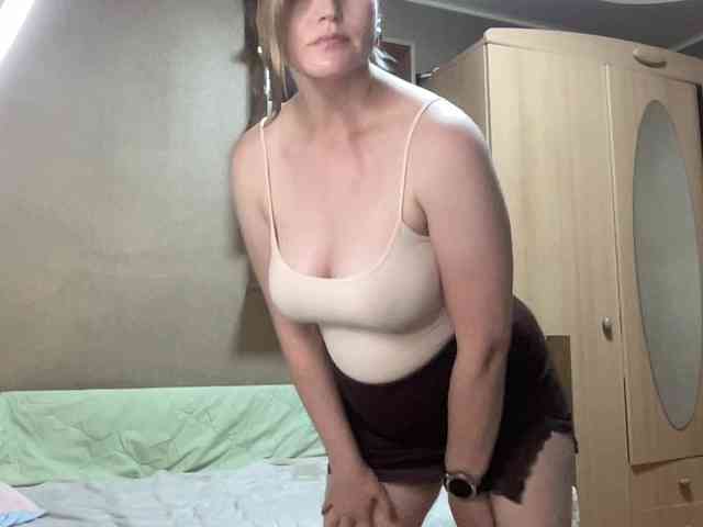 AnitaGlamorX webcam
