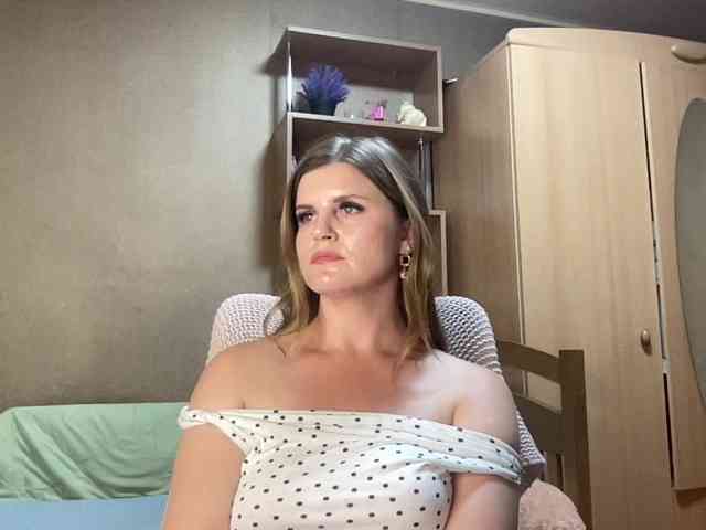 AnitaGlamorX webcam