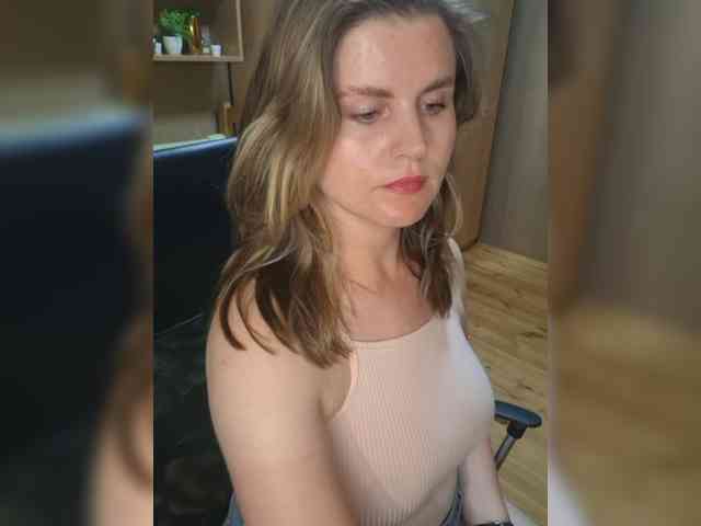 AnitaGlamorX webcam