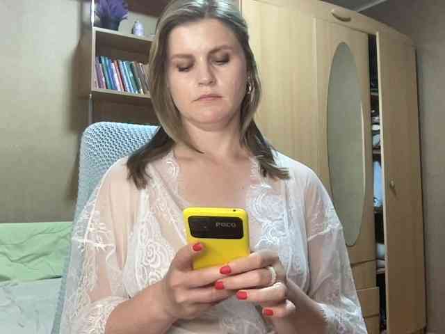 AnitaGlamorX webcam