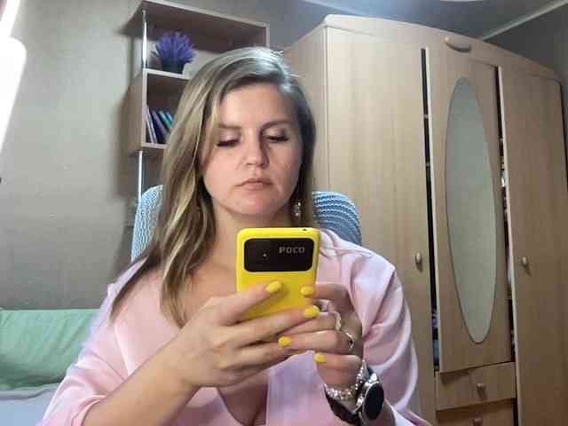 AnitaGlamorX webcam