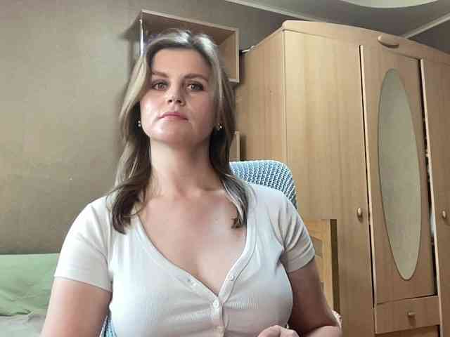 AnitaGlamorX webcam
