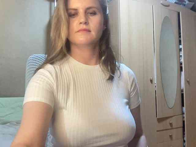 AnitaGlamorX webcam