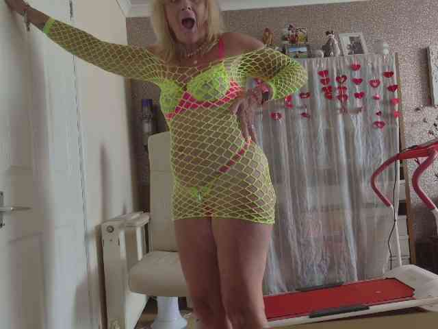 Topaz_XXX webcam