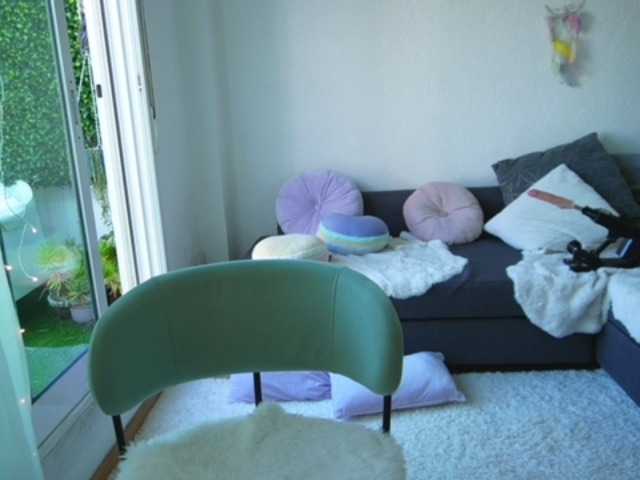 Ameliasweety's BongaCams show and profile