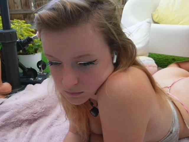 Modelo: Ameliasweety