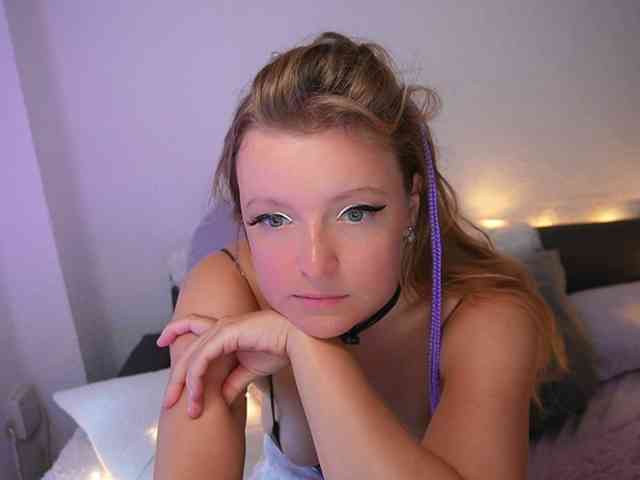 Modelo: Ameliasweety