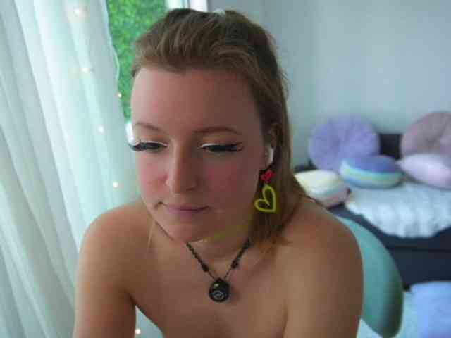 Modelo: Ameliasweety