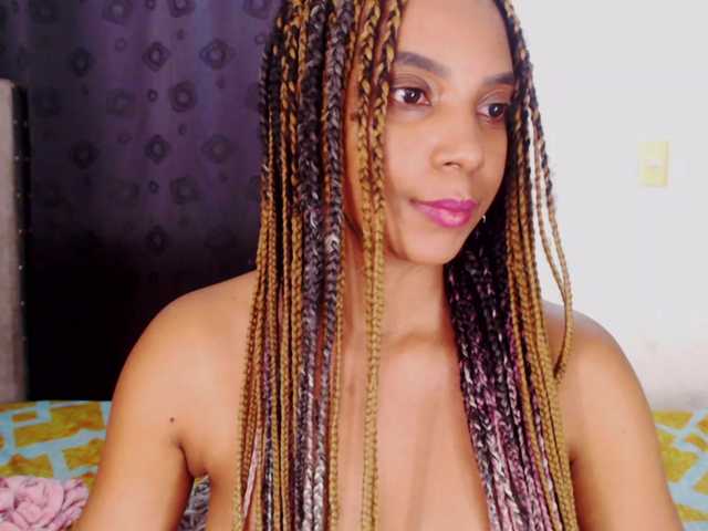 Cata-Santana live cam on BongaCams