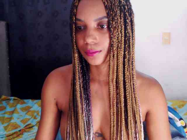 CataSantana_ webcam