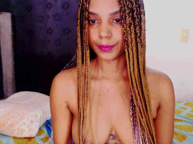 CataSantana_ webcam