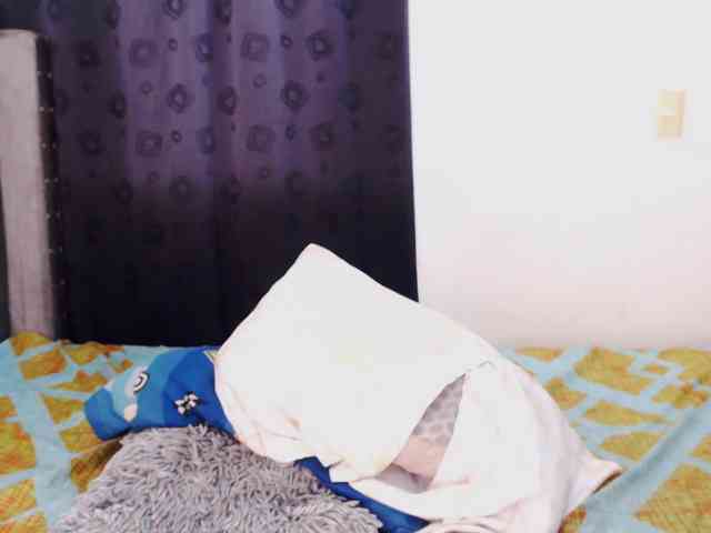 CataSantana_ webcam