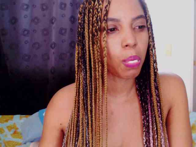CataSantana_ webcam