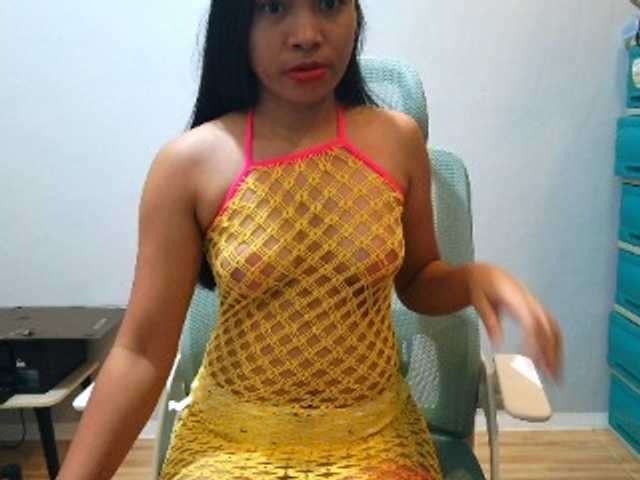 Hott-cherry live cam on BongaCams