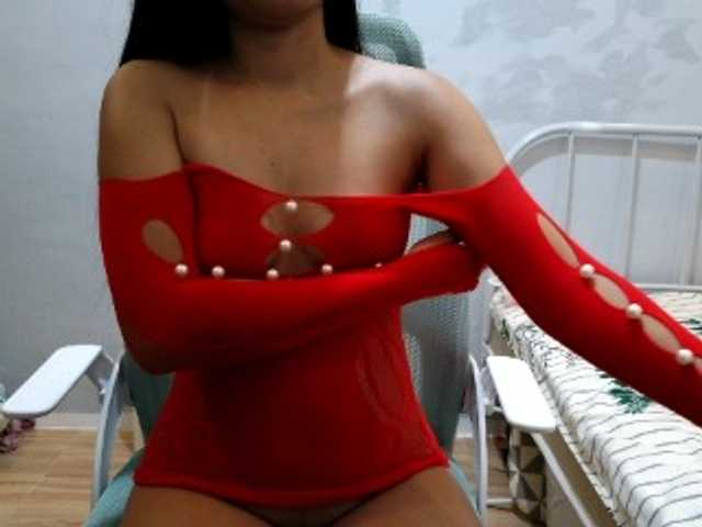 Hott-cherry live cam on BongaCams