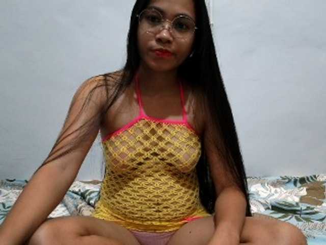 Hott-cherry live cam on BongaCams