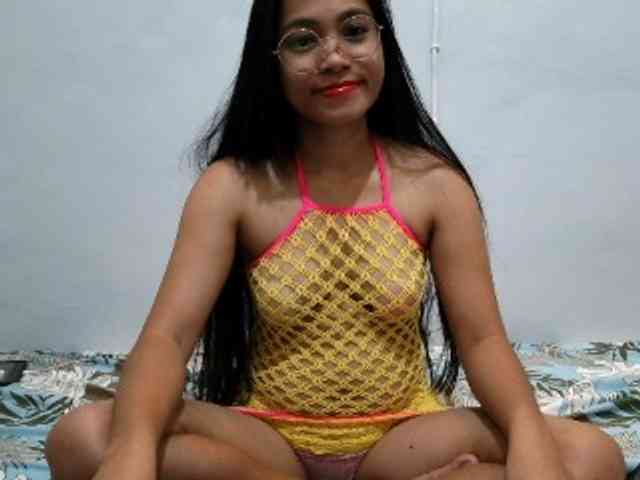 Hott-cherry webcam