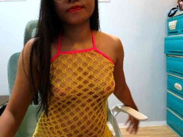 Hott-cherry webcam