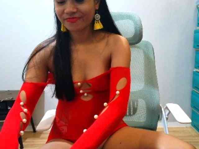 Hott-cherry webcam
