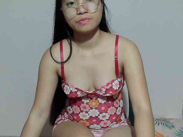 Hott-cherry webcam