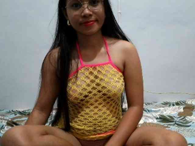 Hott-cherry webcam