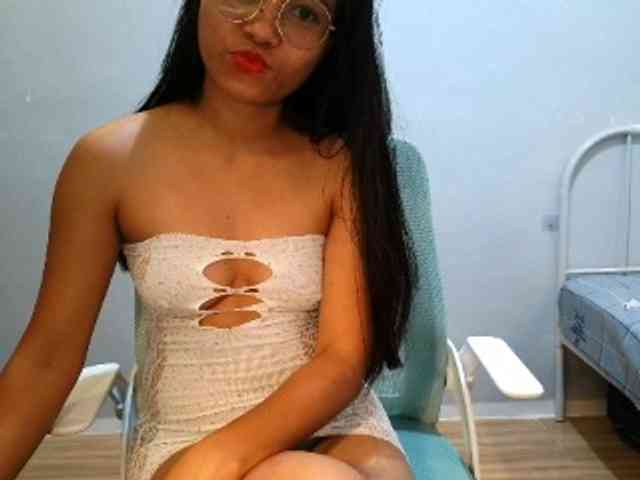 Hott-cherry webcam