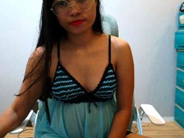 Hott-cherry webcam