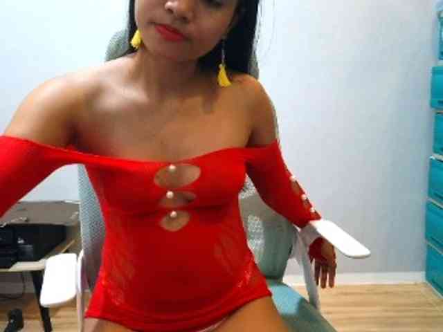 Hott-cherry webcam
