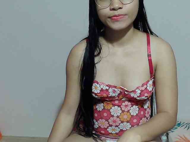 Hott-cherry webcam