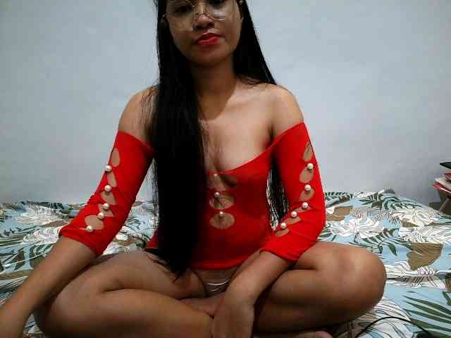 Hott-cherry Live Webcam on BongaCams