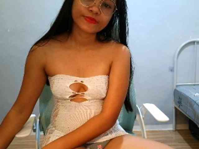 Hott-cherry webcam
