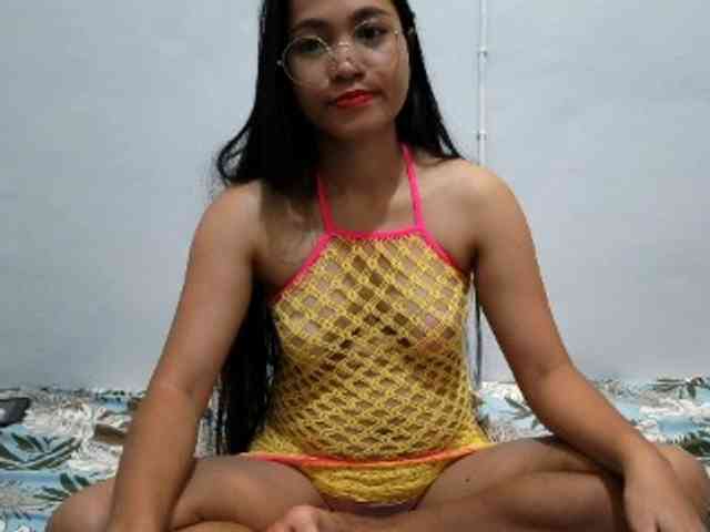 Hott-cherry webcam