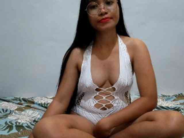 Hott-cherry webcam