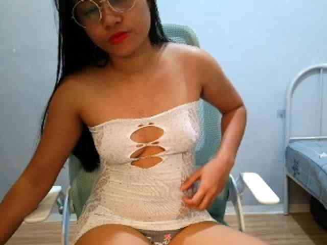Hott-cherry webcam