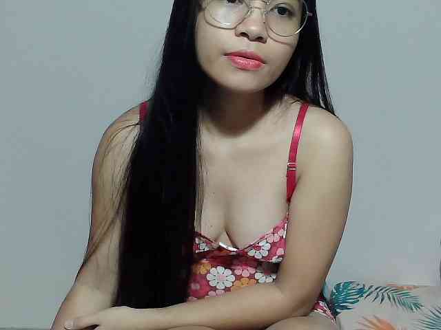 Hott-cherry webcam