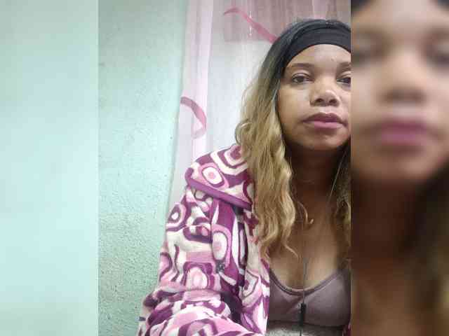 Priscanathy webcam
