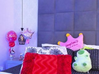 ChloeMontes Porn Show