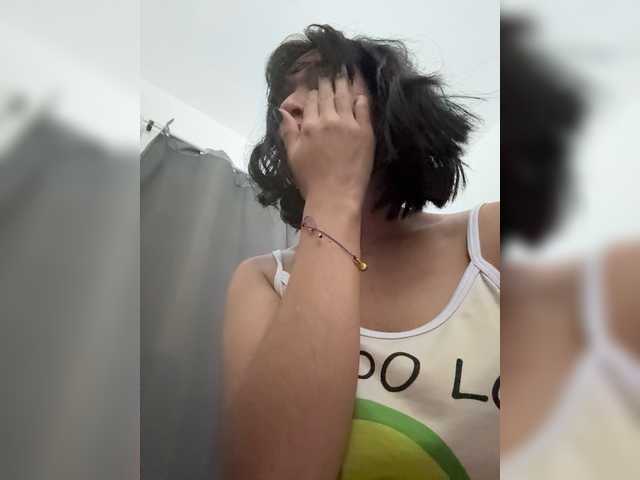 ChloeMontes — live female cam