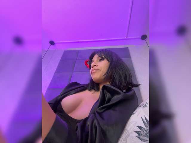ChloeMontes live cam preview