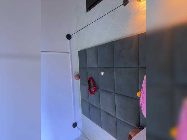 ChloeMontes's BongaCams show and profile