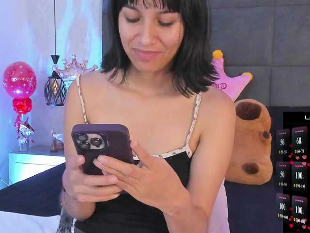 ChloeMontes live webcam show