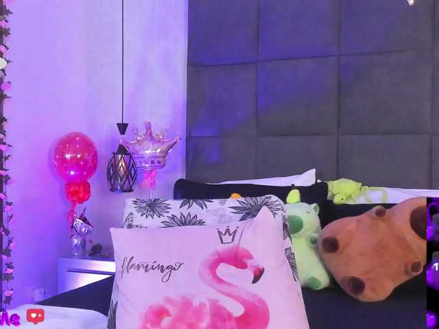ChloeMontes live cam on BongaCams